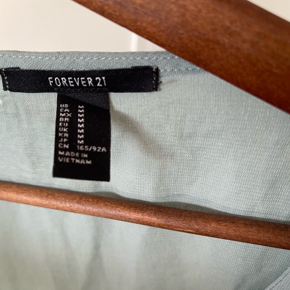 Forever 21 Teal Blouse - Picture 2 of 3